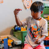 Serving together: A church small group embraces Safe Families